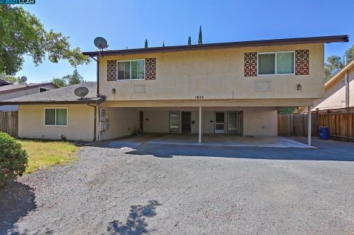 1835 Oak Park Blvd, Concord, CA 94523-4476