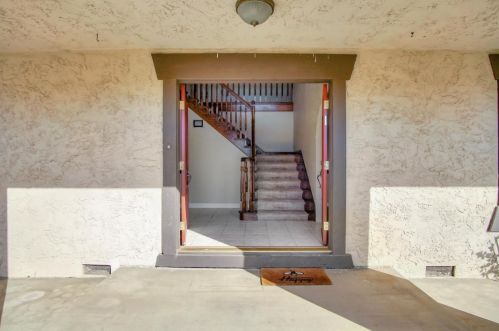 6960 Vista Del Sol, Gilroy CA  95020-9544 exterior