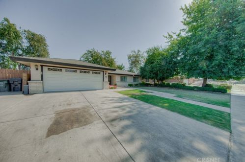 3108 Corvallis Ln, Bakersfield, CA 93309-5490
