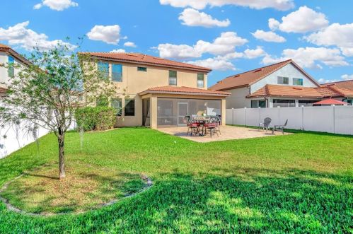 1854 Altavista Cir, Lakeland FL  33810-2795 exterior