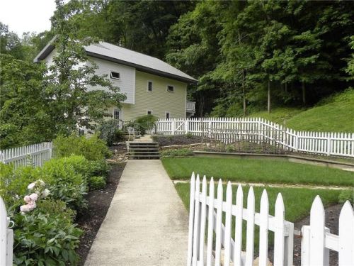 2500 Brahaum Rd, Cloud Crest Hills, IN 47448-8537