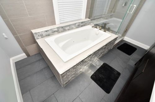 35 Barr St, Salem MA 01970-2301 exterior