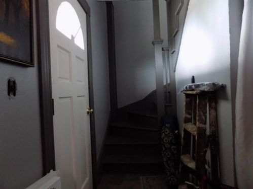 210 Ledge St, Providence RI 02904-1565 exterior