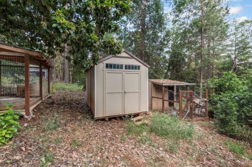 6147 Emerson Ln, Michigan Bluff CA  95631-9766 exterior