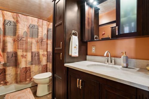 1774 Wayne Rd, Wilmington OH  45177-1050 exterior