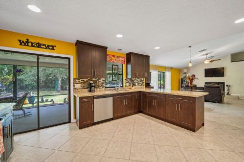 17473 61st Pl, Town Of Loxahatchee Groves, FL 33470-3272