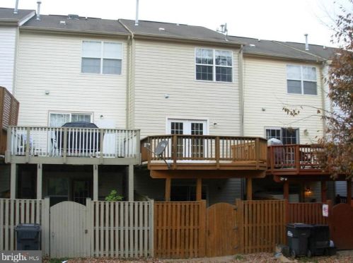 3635 Cebu Island Ct, Woodbridge VA  22192-7036 exterior