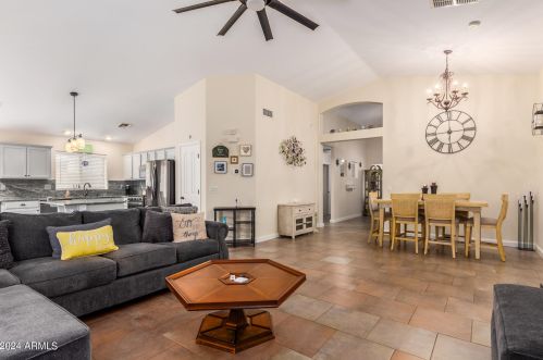 45183 Rhea Rd, Maricopa AZ  85139-9153 exterior