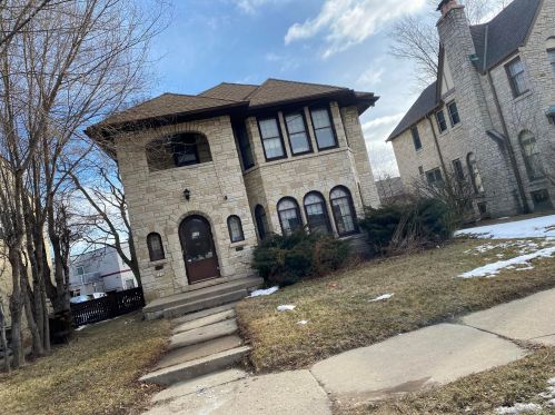 3408 Sherman Blvd, Milwaukee, WI 53216-3532