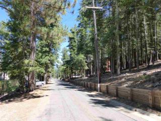 433 Sierra Dr, Tahoma, CA 96142-2504