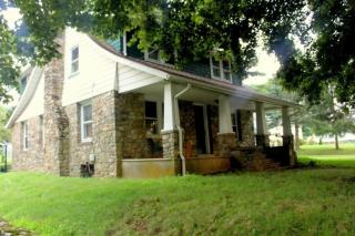 2996 Belvidere Rd, Delaware Park, NJ 08865-2164