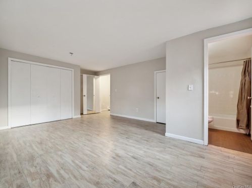 38 Brg St, Poughkeepsie NY 12601-2202 exterior