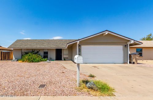 5614 Carol Ave, Glendale, AZ 85302-3229