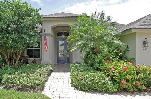 9967 Ortega Ln, Bonita Springs, FL 34135-6837