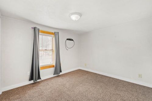 410 Blue Jay Dr, Canonsburg PA  15317-5639 exterior