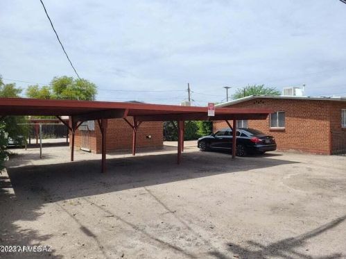 320 Campbell Ave, Tucson AZ 85718-1304 exterior
