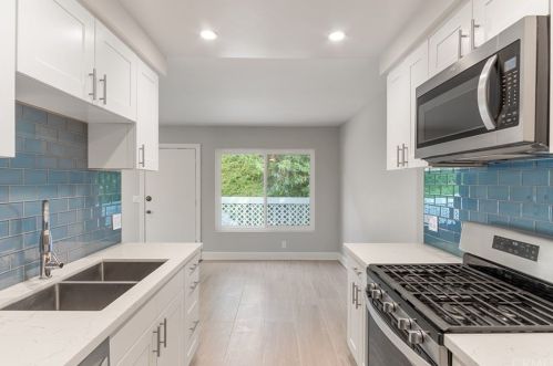 2021 Aroma Dr, West Covina CA  91791-4104 exterior