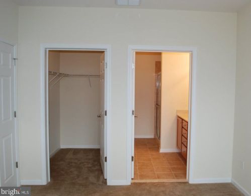 1325 Sierra Dr, Trenton NJ  08619-2069 exterior