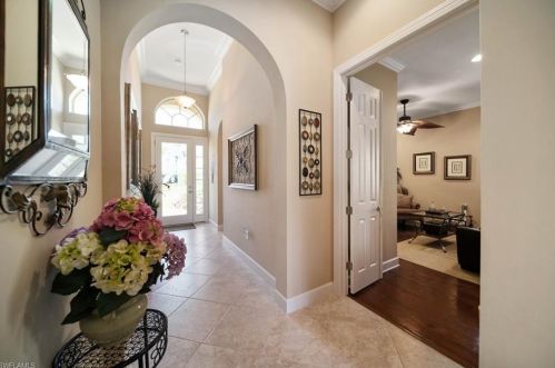 9126 Limestone Ln, Naples, FL 34120-5230
