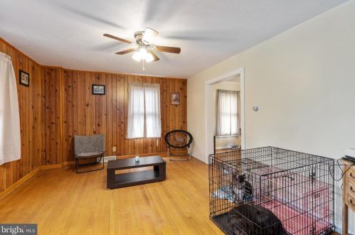 616 Branch St, Strasburg VA  22657-2024 exterior