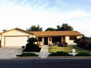 1253 Westwood Dr, Hanford, CA 93230-2628