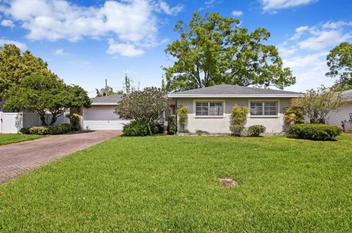 565 44th Ave, Saint Petersburg, FL 33703-4715