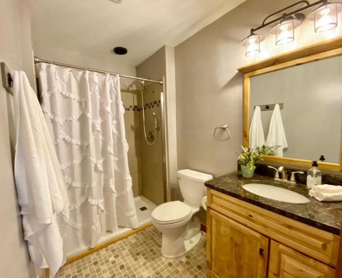 717 Chieftain St, East Farmington WI  54020-8014 exterior