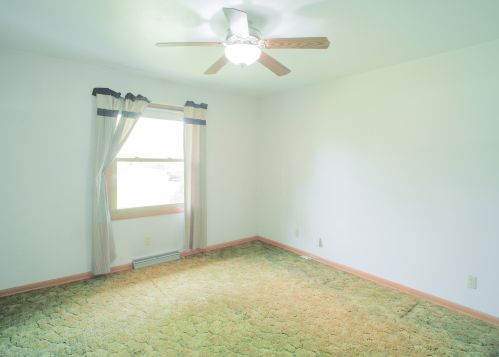 140 Congress Dr, West Bend WI  53095-9518 exterior