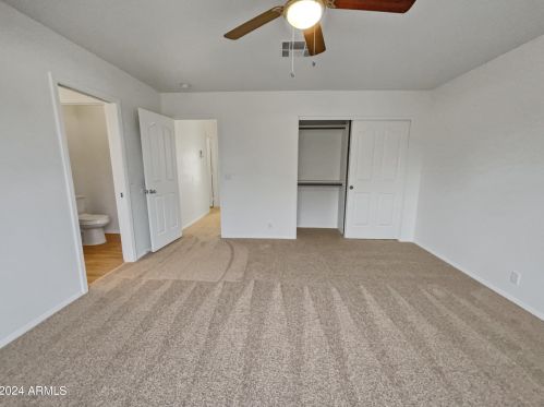 3930 Misty Willow Ln, Glendale AZ  85310-4030 exterior