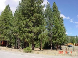 3407 Grizzly Rd, Portola, CA 96122-5406
