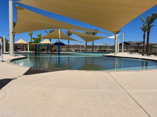 15922 Electra Ln, Sun City AZ 85387-2028 exterior