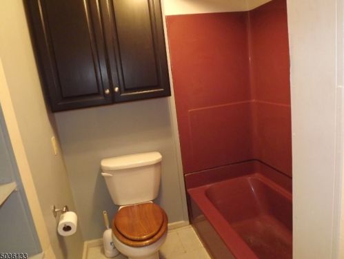 10 Bush St, Oxford NJ  07863-3001 exterior