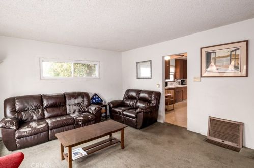 2255 Canal Ave, Long Beach CA  90810-3566 exterior