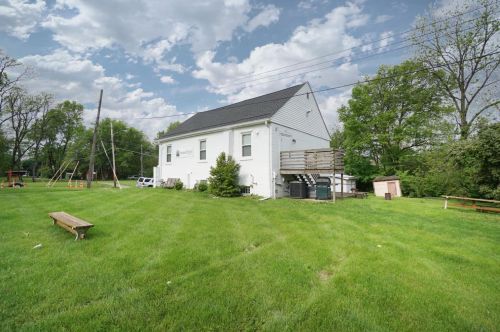 12 New St, Liberty Township OH  45036 exterior