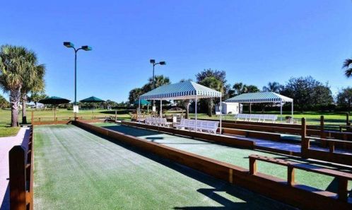 400 Sunview Way, Fort Pierce FL  34986-2655 exterior