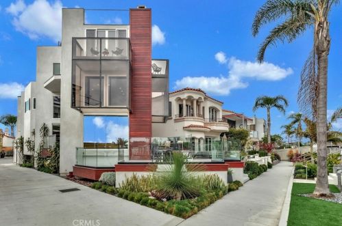 218 Rivo Alto Canal, Long Beach, CA 90803-4058