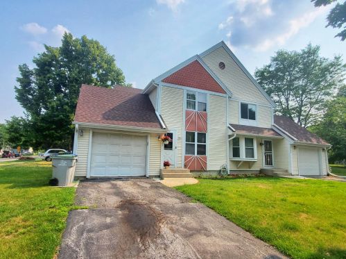 4007 Meinecke Ave, Milwaukee, WI 53210-3068