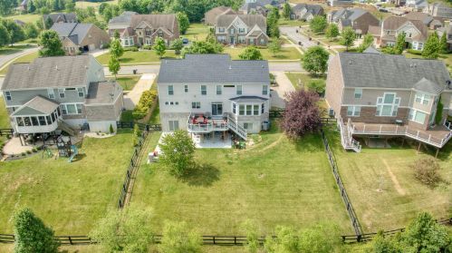 8657 Marais Dr, Hamilton KY  41091-8716 exterior
