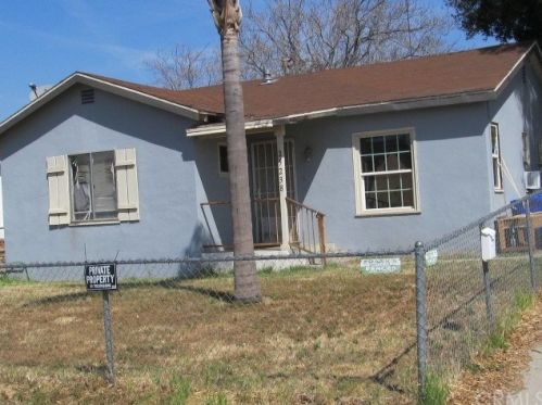25238 Pacific St, San Bernardino, CA 92404-6340