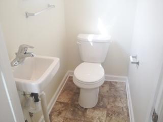 252 Reservoir St, Lancaster PA  17602-3138 exterior