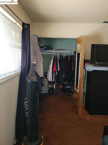 2103 Knox Ave, West Pittsburg CA  94565-4736 exterior