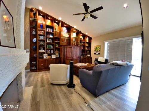 10556 Bella Vis Dr, Scottsdale AZ 85258-5761 exterior