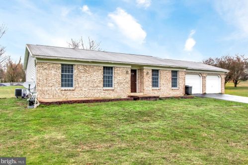 902 Ruby Ln, Longlevel, PA 17368-9778