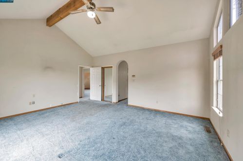 3951 Safari Trl, Pilot Hill, CA 95664-9677