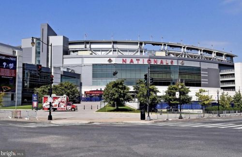 1409 Capitol St, Washington DC 20003-1535 exterior