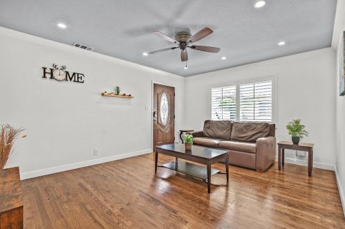 873 7th St, San Jose CA  95112-3941 exterior