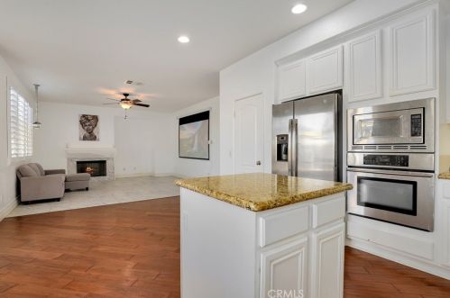 33237 Chert Ln, Wildomar CA  92595-6927 exterior