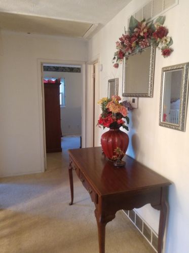 9 Angela Ct, Miami, OH 45056-1002