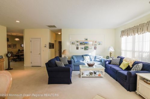 22 Goldensprings Dr, Lakewood NJ  08701-7382 exterior