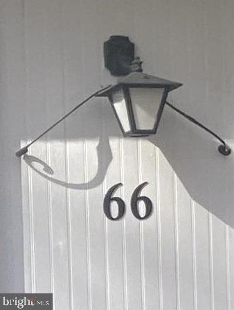 66 Bancroft Estate Rd, Wilmington DE  19806-2001 exterior